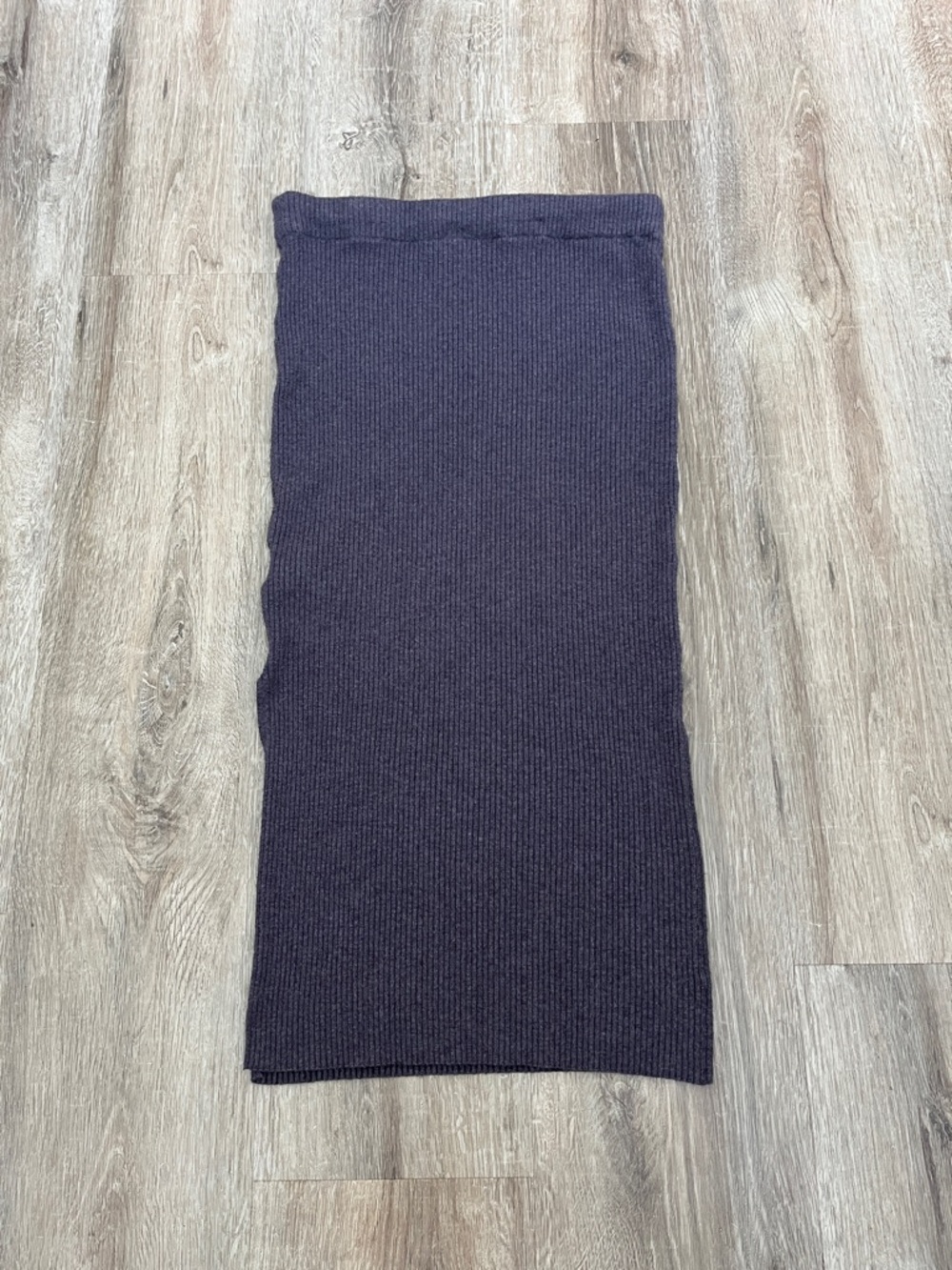 H&M Ribbed Knit Skirt - Picture 3 of 5